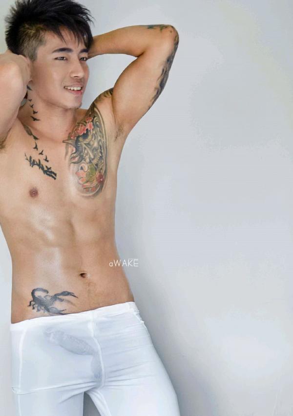 AWAKE-Issue-07--KoKo